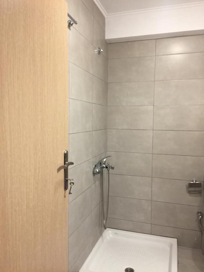 Eleana'S Apartments Гувия Екстериор снимка